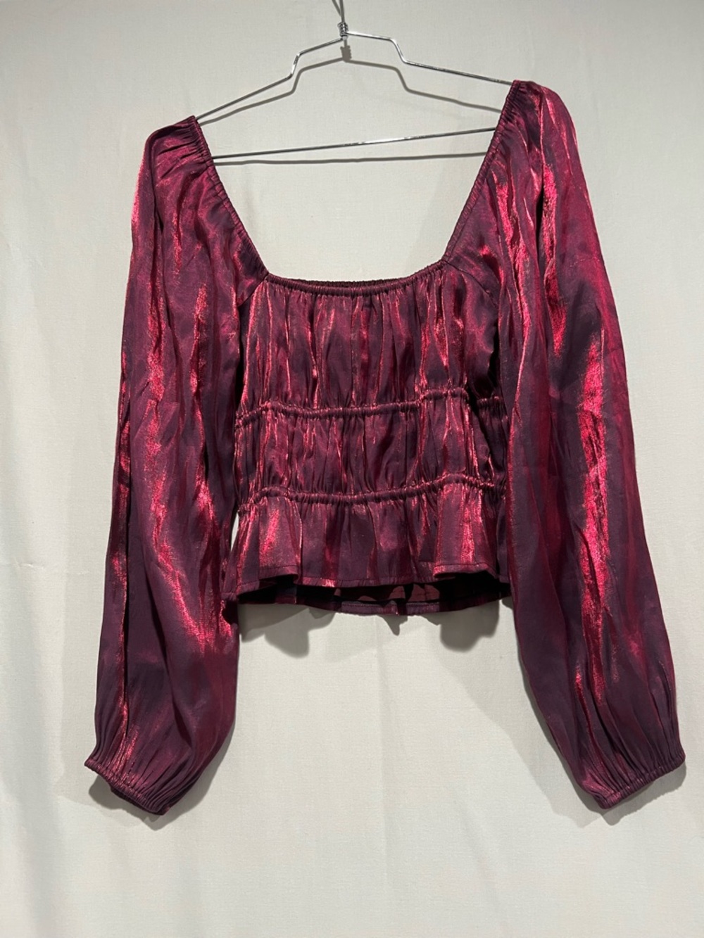 Adelyn Rae Metallic Burgundy Smocked Crop Top Puff Sleeve S - Picture 4 of 6